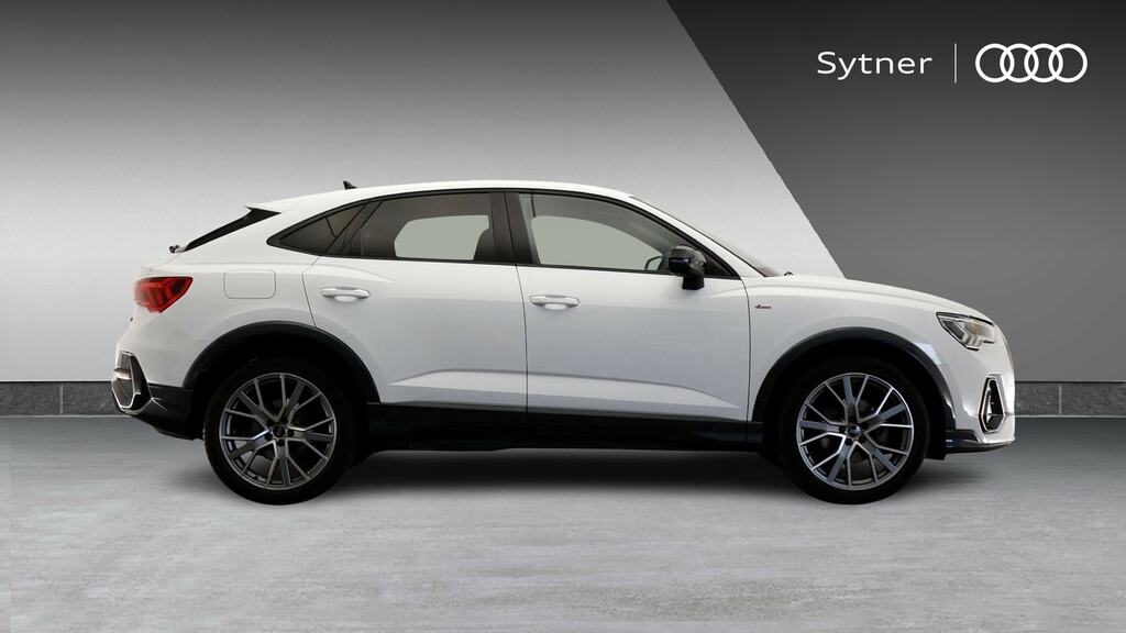 Audi Q3 35 Tfsi Black Edition S Tronic Tech Pack RO74HLA White #4