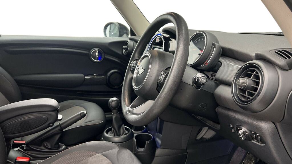 Mini Hatch 1.5 Cooper Classic II Comfort Pack BM19LNP Silver #6