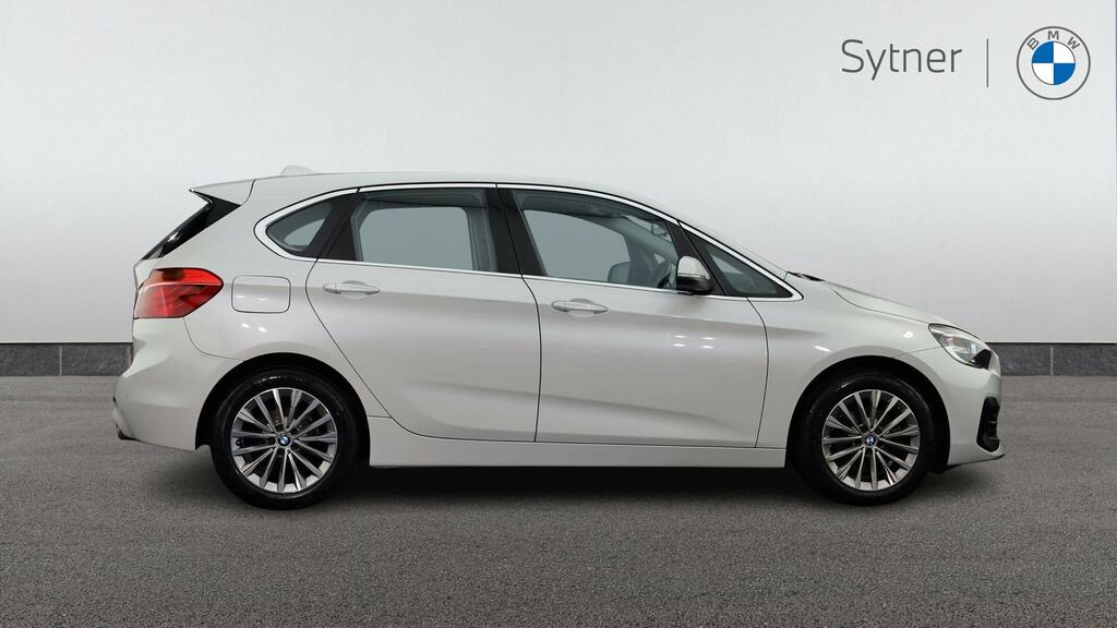 BMW 2 Series Active Tourer 220I Luxury Dct White #3