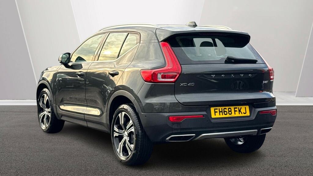 Volvo XC40 2.0 T4 Inscription Pro Awd Geartronic FH68FKJ Grey #2