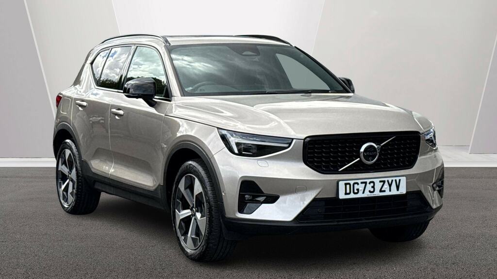 Volvo XC40 2.0 B4p Ultimate Dark Brown