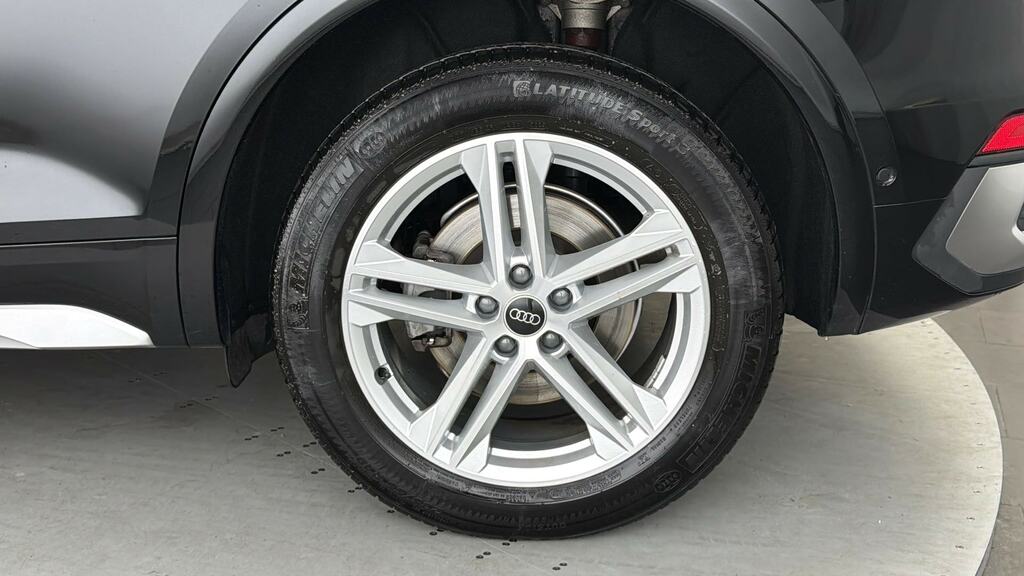 Audi Q5 50 Tfsi E Quattro S Line S Tronic Tech Pack Black #4
