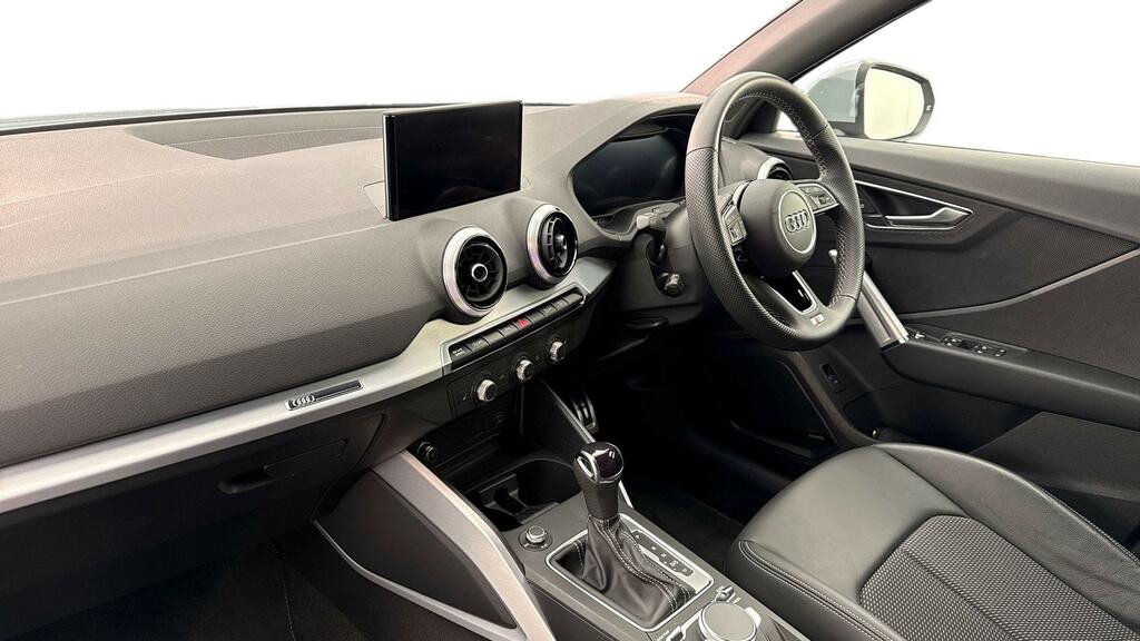 Audi Q2 35 Tfsi S Line S Tronic Tech YJ23SRK Grey #2