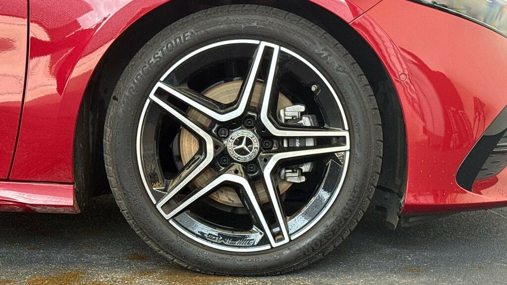 Mercedes-Benz A Class A180 Amg Line Executive KM75OZV Red #5