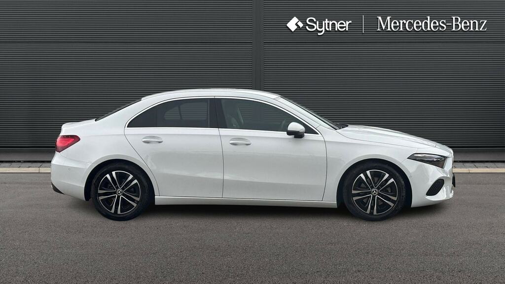 Mercedes-Benz A Class A180 Sport Executive NV73DXL White #4