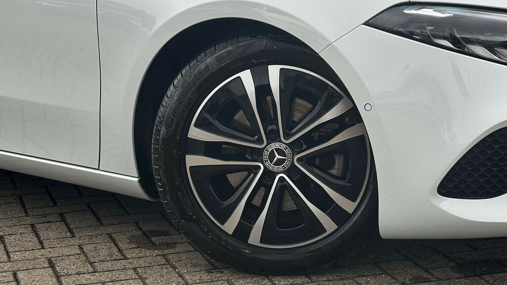 Mercedes-Benz A Class A180 Sport Executive NV73DXL White #5