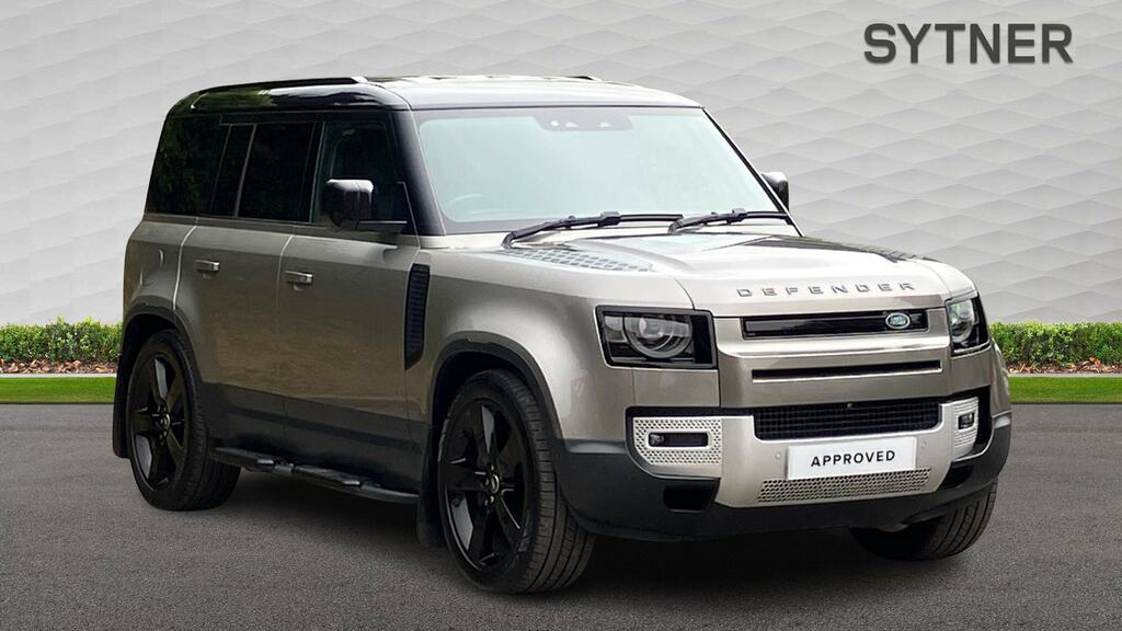 Land Rover Defender 110 3.0 D300 Hard Top Hse Silver