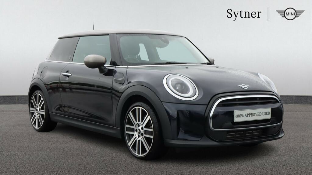 Mini Hatch 1.5 Cooper Exclusive Premium Black