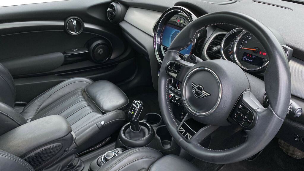Mini Hatch 2.0 Cooper S Exclusive Premium Plus CP69CMY Black #6