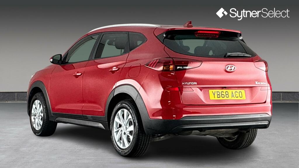 Hyundai Tucson 1.6 Gdi Se Nav 2Wd YB68ACO Red #2