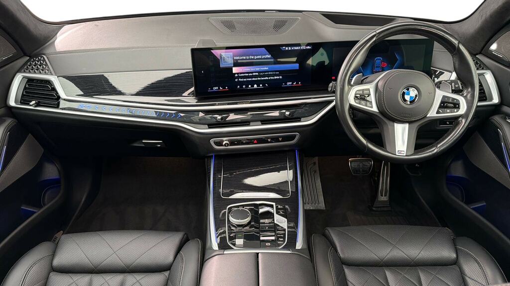 BMW X7 Xdrive40d Mht M Sport Step Black #4