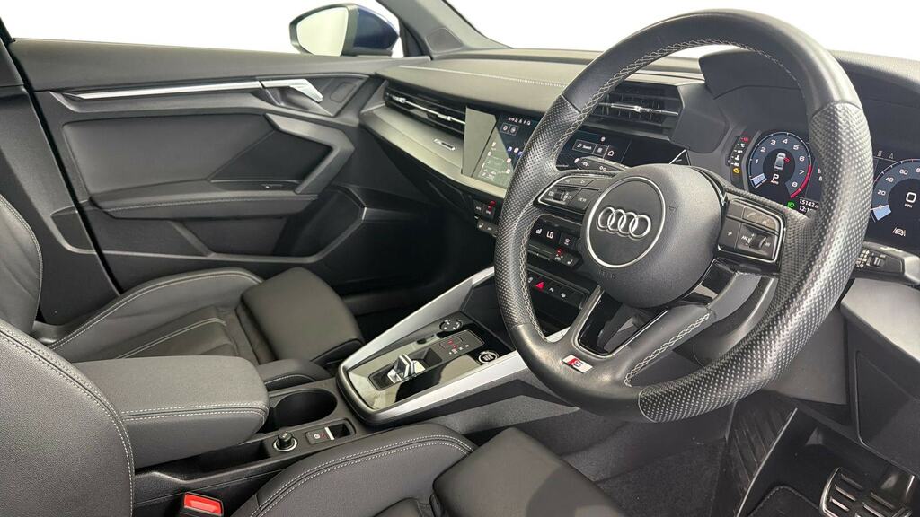 Audi A3 35 Tfsi S Line S Tronic Comfortsound KD23HNO Blue #6