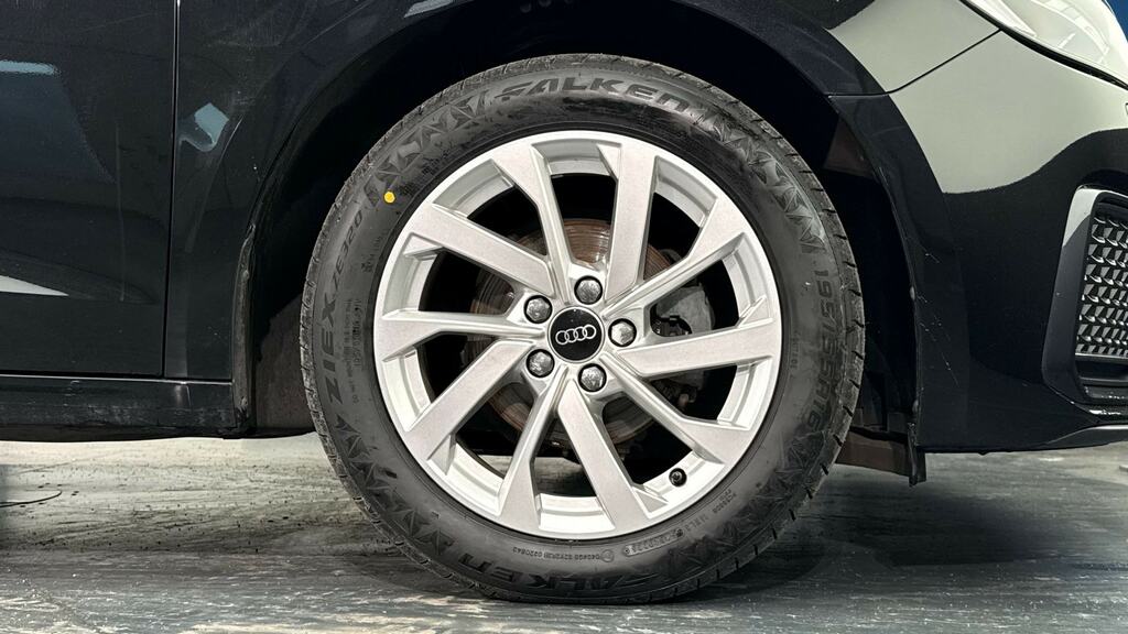 Audi A1 25 Tfsi Sport YJ23SLD Black #5