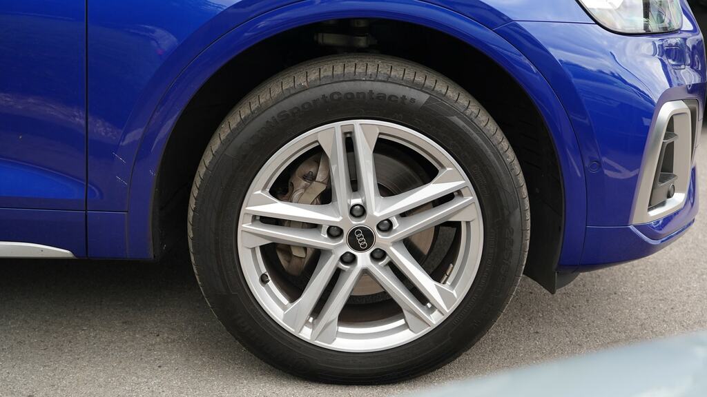 Audi Q5 45 Tfsi Quattro S Line S Tronic Tech Pack D5NSJ Blue #5