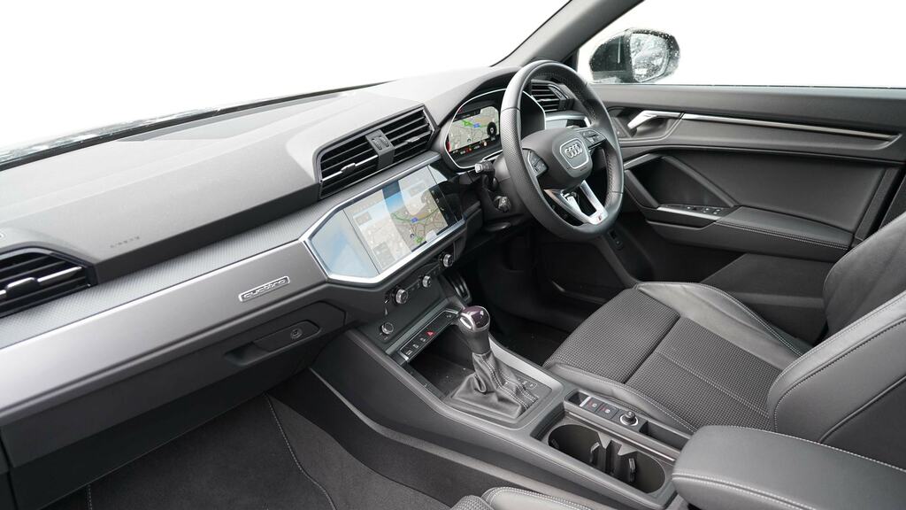 Audi Q3 40 Tdi 200 Quattro S Line S Tronic Cs Pack YC73AWG Black #2