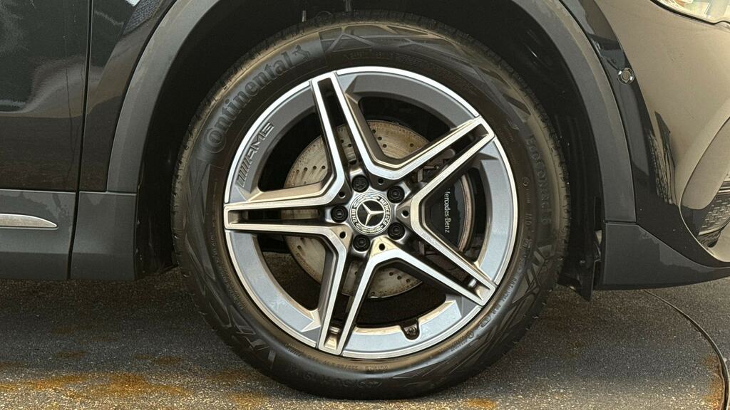 Mercedes-Benz GLA Class Gla 220D 4Matic Amg Line Premium Black #5