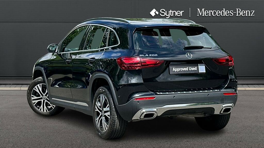 Mercedes-Benz GLA Class Gla 200 Sport Executive ND73OKN Black #2