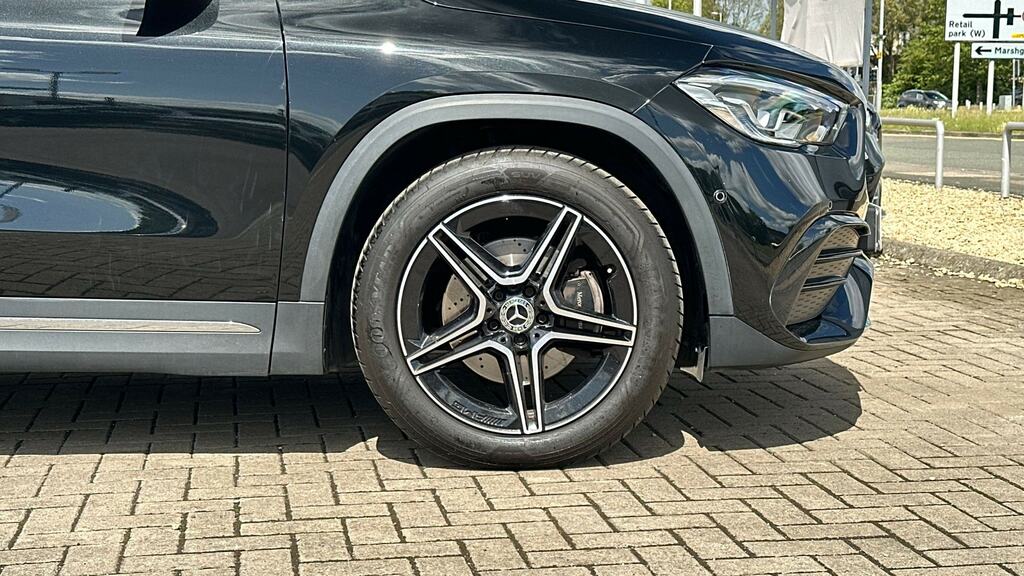 Mercedes-Benz GLA Class Gla 220D 4Matic Amg Line Premium KW23YSY Black #5