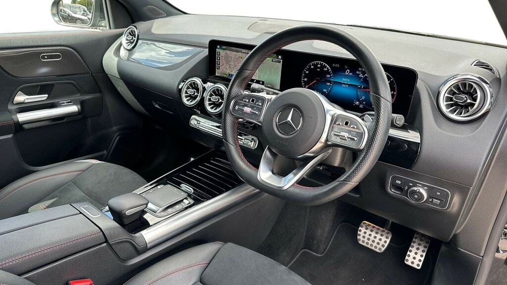 Mercedes-Benz GLA Class Gla 220D 4Matic Amg Line Premium KW23YSY Black #3