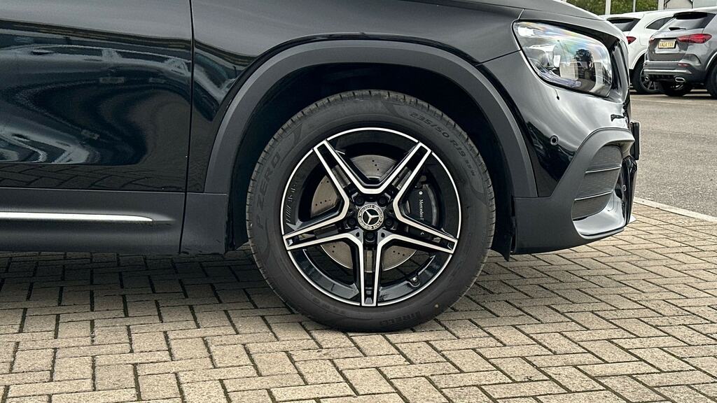 Mercedes-Benz GLB Class Glb 220D 4Matic Amg Line Premium 8G-tronic WN73MWZ Black #5