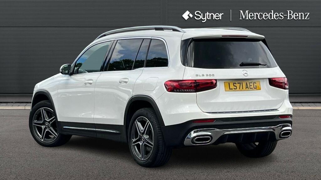 Mercedes-Benz GLB Class Glb 200 Amg Line 7G-tronic LS71AEG White #2