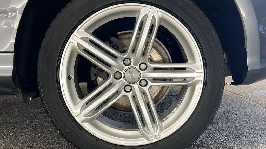 Audi Q5 2.0 Tdi 150 Quattro S Line Plus Grey #5