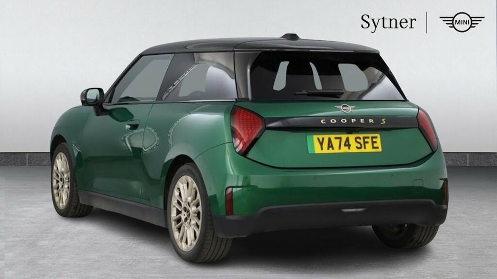Mini Hatch 160Kw Se Exclusive Level 3 54Kwh YA74SFE Green #2