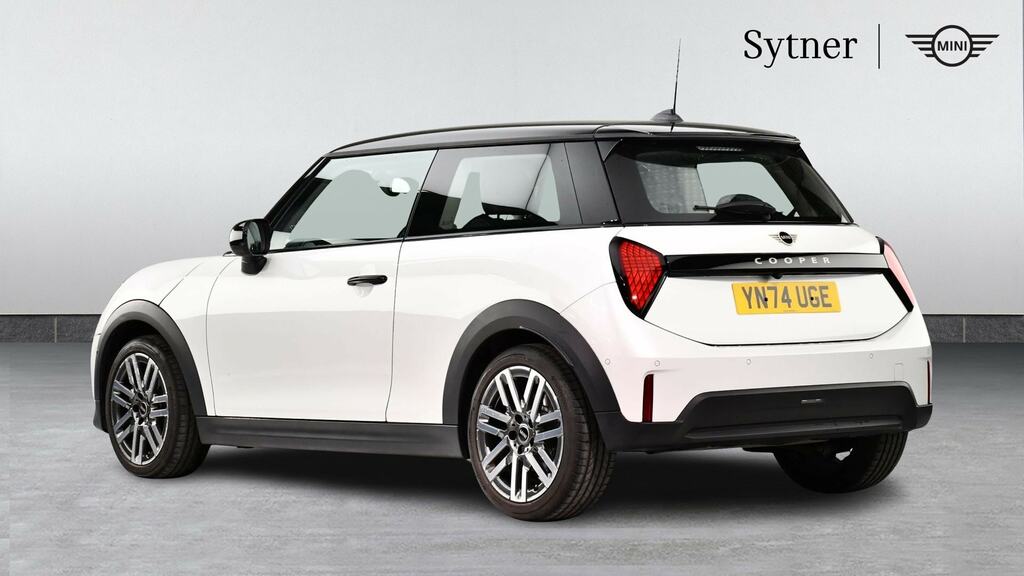 Mini Hatch 1.5 C Classic Level 1 YN74UGE White #2
