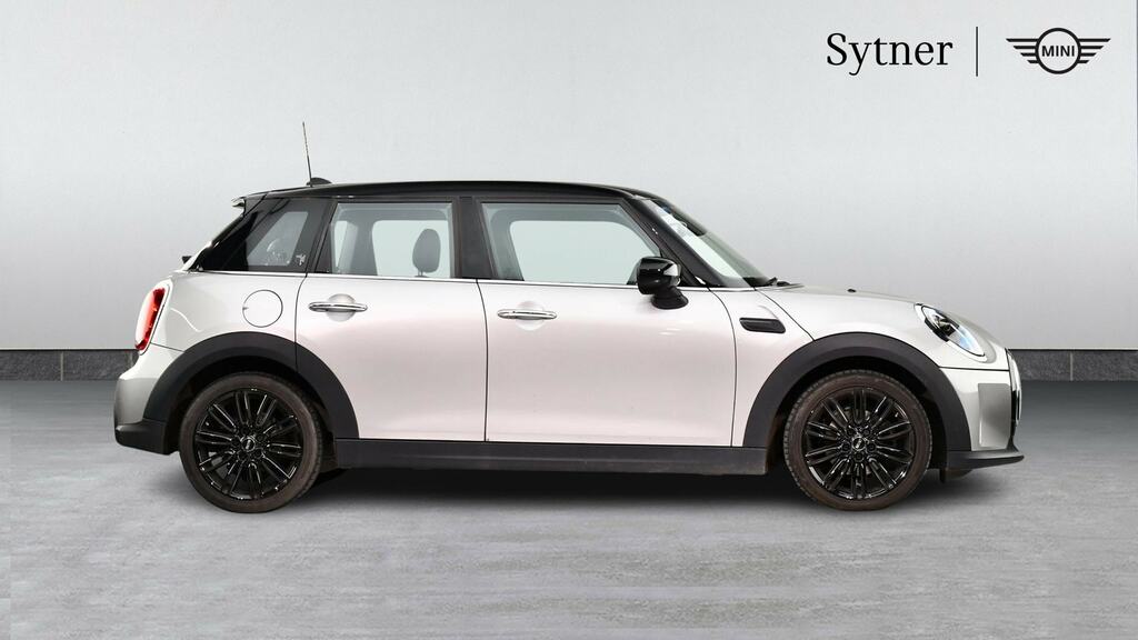 Mini Hatch 1.5 Cooper Exclusive Premium YO23RNZ Silver #3