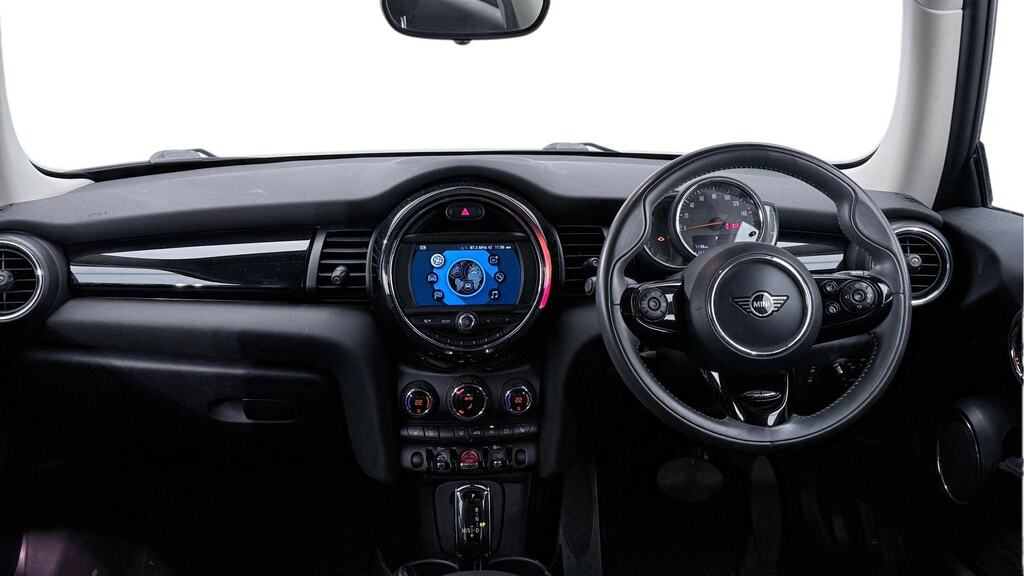 Mini Hatch 1.5 Cooper Exclusive II Comfortnav Pck YF19CJN Black #4