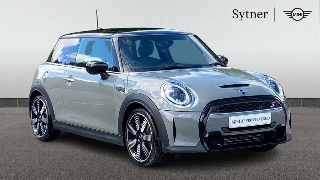 Mini Hatch 2.0 Cooper S Exclusive Comfortnav Pack Grey