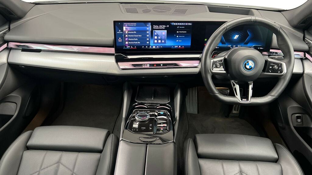 BMW i5 250Kw Edrive40 M Sport Pro 84Kwh White #4