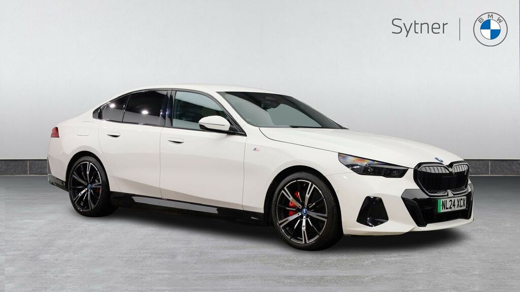 BMW i5 250Kw Edrive40 M Sport Pro 84Kwh White
