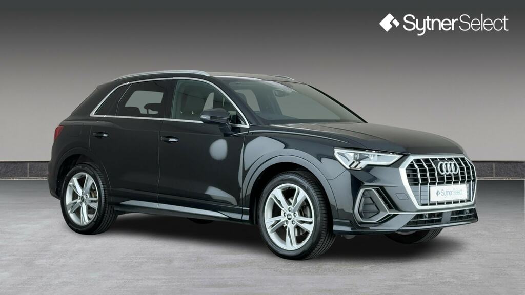 Audi Q3 35 Tfsi S Line S Tronic Comfortsound Pack Black