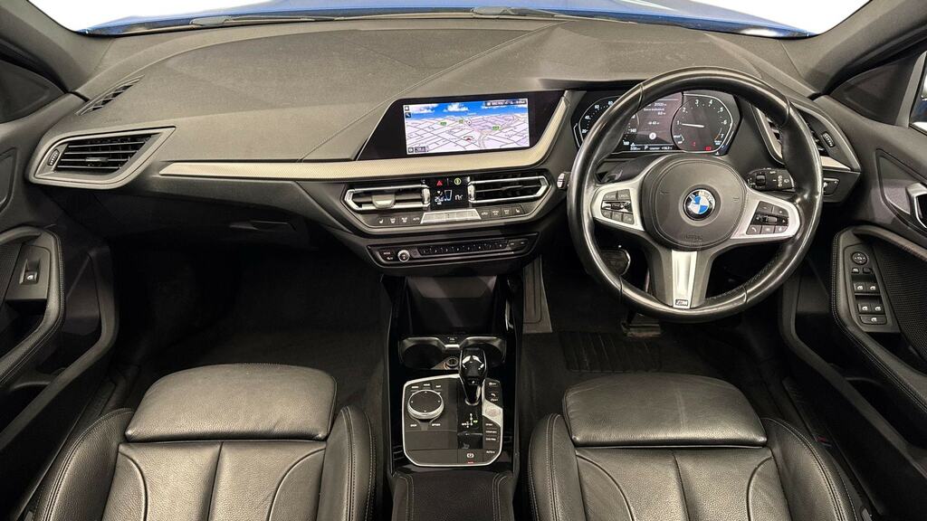 BMW 1 Series 118I M Sport Step LG70LHO Blue #4