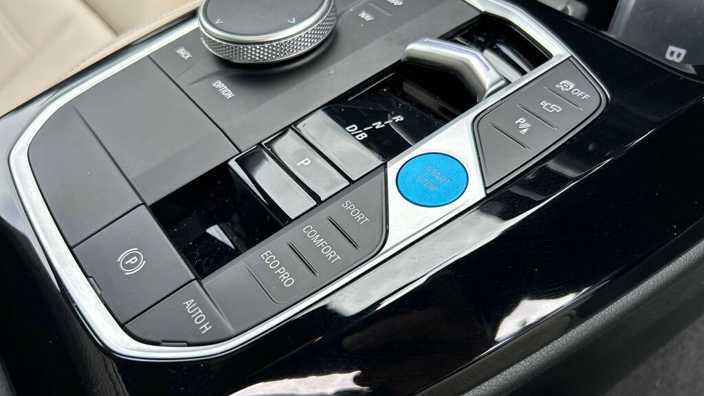 BMW iX3 M Sport Grey #19
