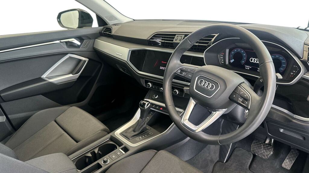 Audi Q3 35 Tfsi Sport S Tronic YC74VHO Black #6