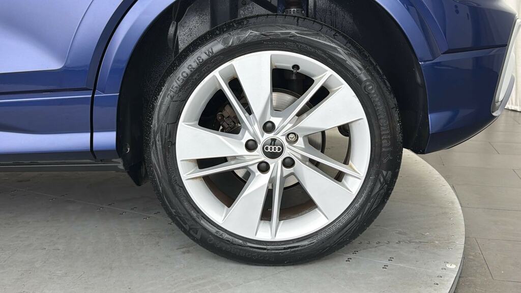 Audi Q2 35 Tfsi S Line S Tronic GF21TDV Blue #5