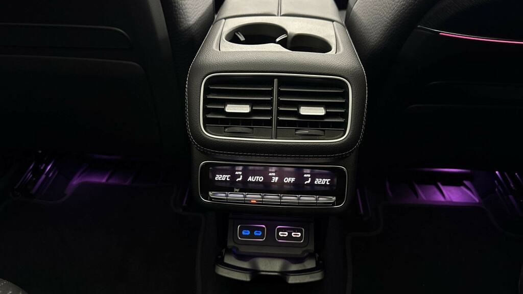 Mercedes-Benz  Cla 250E Amg Line Executive Tip Black #36