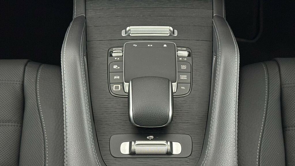 Mercedes-Benz  Cla 250E Amg Line Executive Tip Black #27