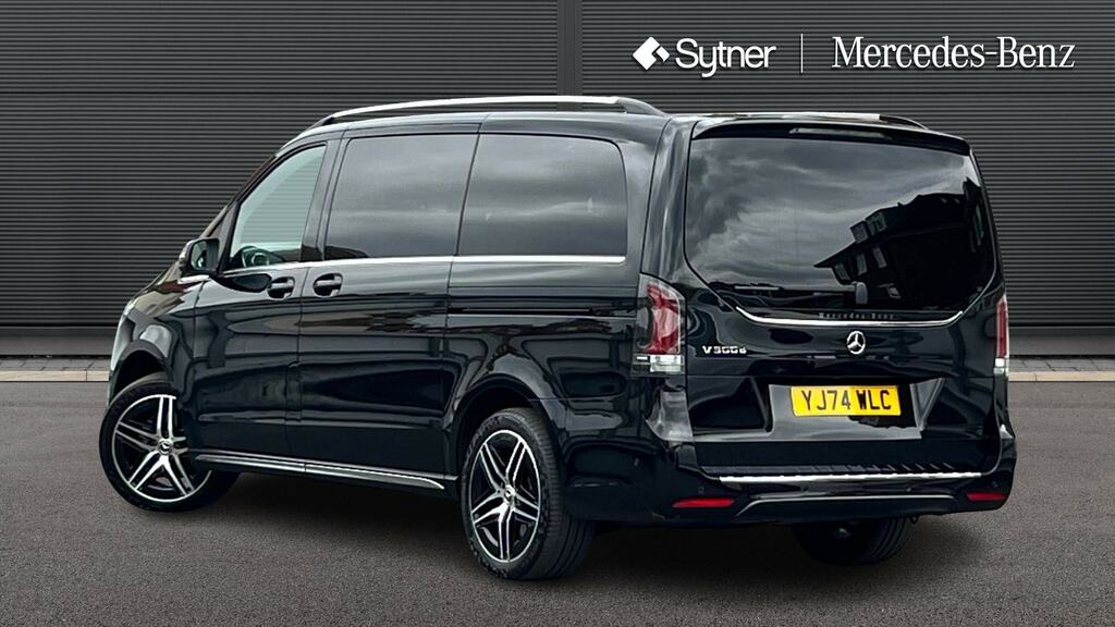 Mercedes-Benz V Class V300 D Premium Amg Line 9G-tronic Long Black #2