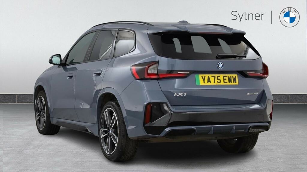 BMW iX1 150Kw Edrive20 M Sport 65Kwh Tech Blue #2