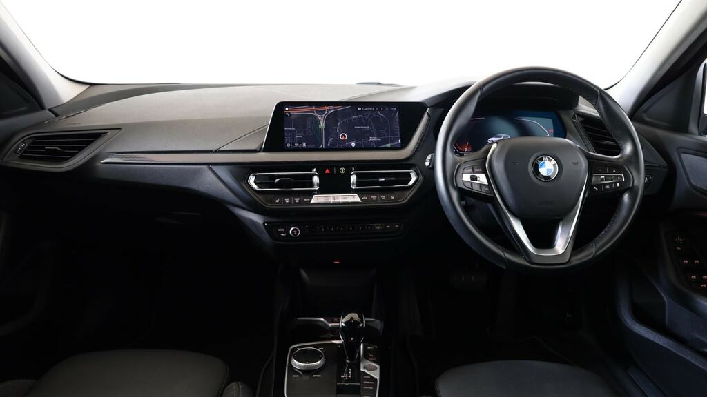 BMW 1 Series 118I 136 Sport Step Live Cockpit Pro FD22LTT White #4