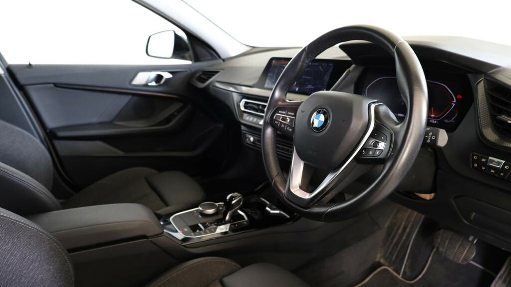 BMW 1 Series 118I 136 Sport Step Live Cockpit Pro FD22LTT White #6
