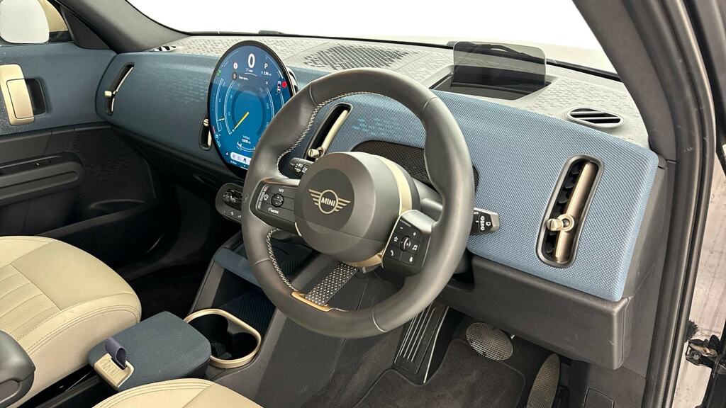 Mini Countryman 1.5 C Exclusive Level 1 YE74TTV Black #6