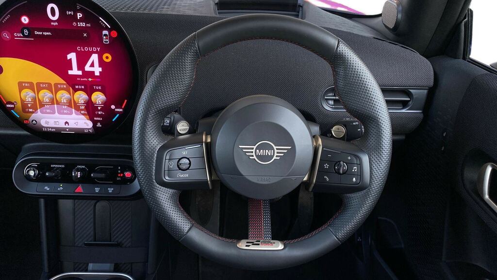 Mini Hatch 1.5 C Sport Level 3 YJ25ADC Red #5