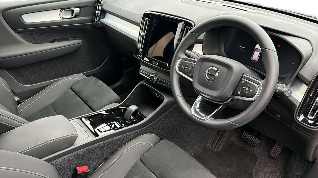 Volvo XC40 2.0 B4p Plus Dark ST75XAP Green #5