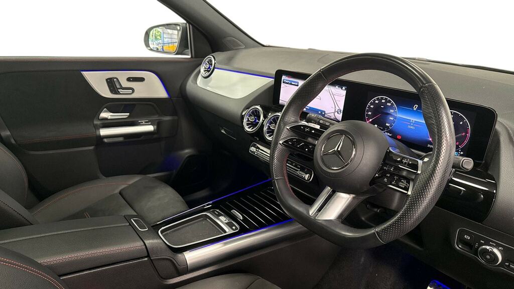Mercedes-Benz GLA Class Gla 220D 4Matic Amg Line Premium Plus KP74UUC Black #3
