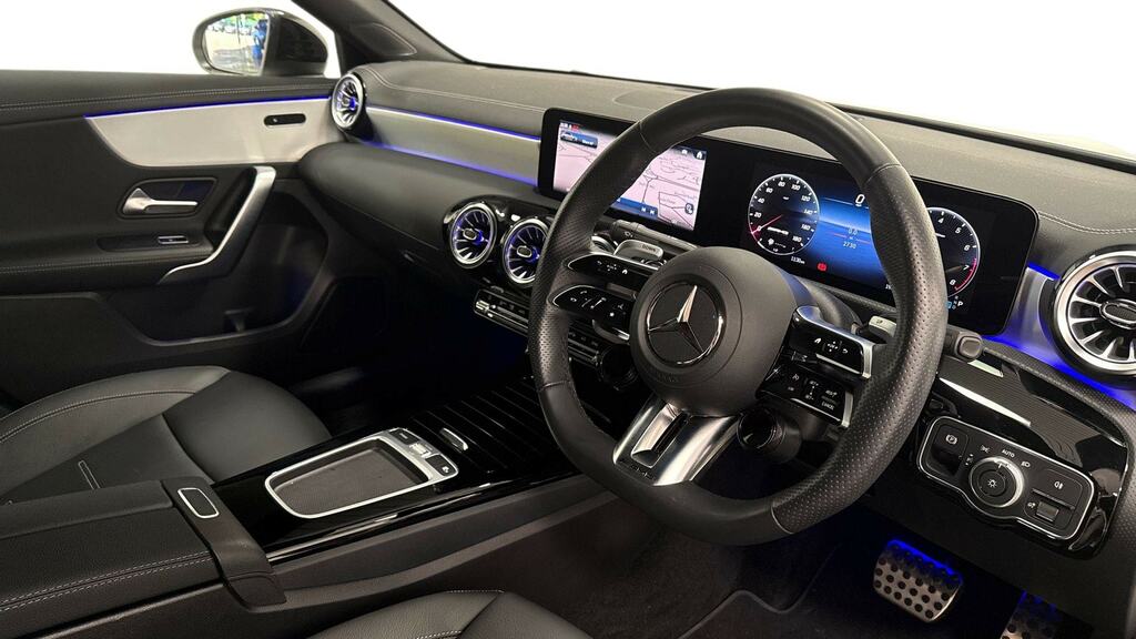 Mercedes-Benz A Class A35 4Matic Premium White #3