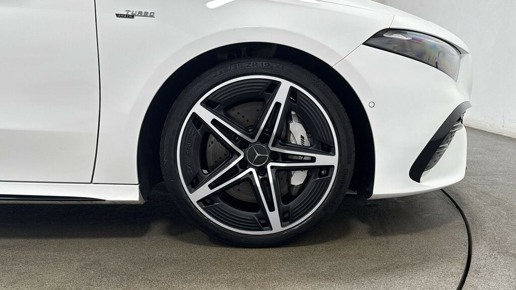 Mercedes-Benz A Class A35 4Matic Premium White #5